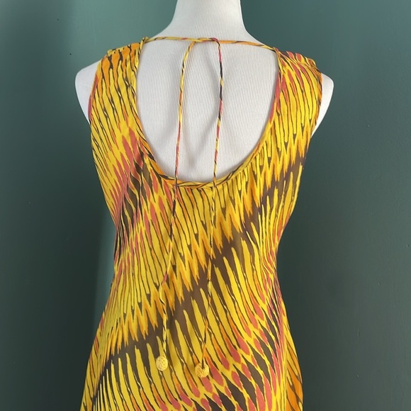 Yellow and chiffon sun Dress with round tassel detail, good dress for curves - Picture 3 of 8